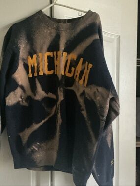 EXCHANGE Navy & Yellow Tie-Dye Michigan Crewneck